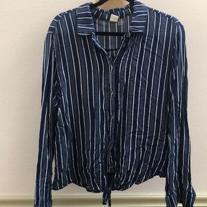 Roxy navy blue and white pin stripe blouse